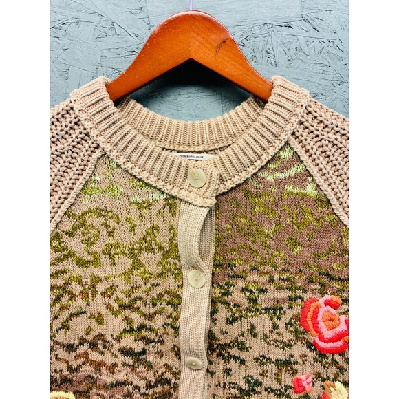 Anthropologie Cardigan Sweater Women's Medium Floral Camo Knit Button Front Flaw - Picture 3 of 12